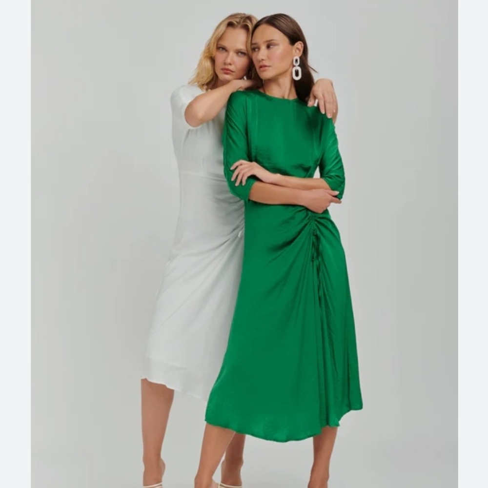 Mima Rosso Elegant Green Midi Dress